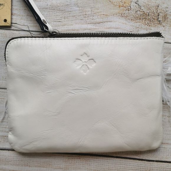 NWT Patricia Nash Genuine Leather Wristlet - Picture 5 of 5